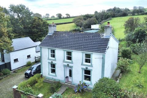 4 bedroom property with land for sale, Ciliau Aeron, Lampeter