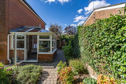 12 Cambridge Close, Stock, Ingatestone, CM4 9FA
