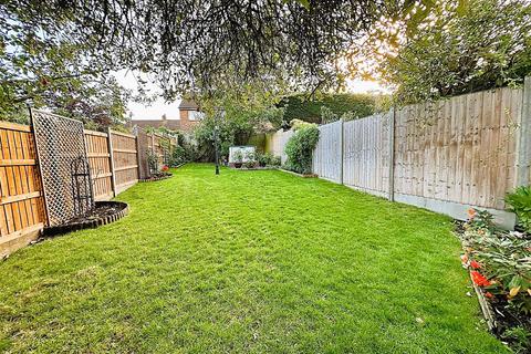 undefined, Slades Drive, Chislehurst