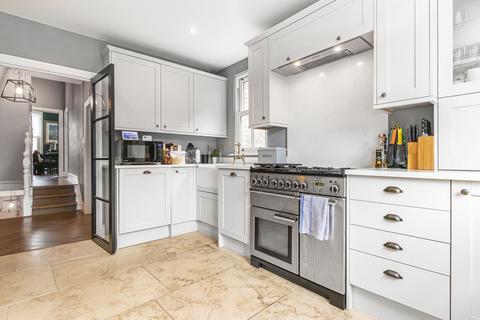 3 bedroom apartment for sale, Littlebury Road, London, SW4