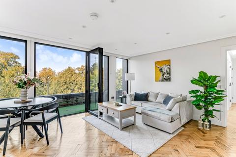 2 bedroom apartment for sale, Archway Road, Highgate