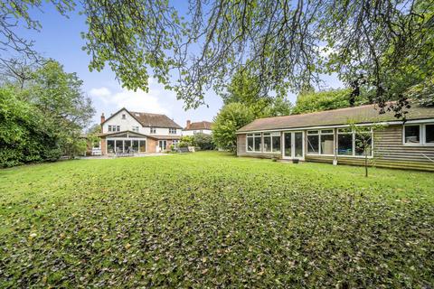 7 bedroom detached house for sale, Meadow Road, Guildford GU4