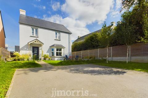 2 bedroom detached house for sale, 5 Llain-yr-Eglwys, Newport