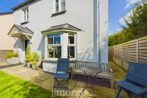 2 bedroom detached house for sale, 5 Llain-yr-Eglwys, Newport