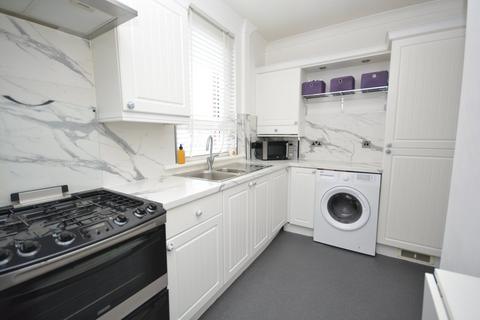 3 bedroom flat for sale, Irvine Road, Crosshouse, Kilmarnock, KA2