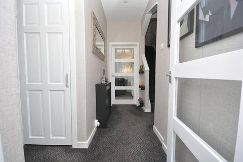 3 bedroom flat for sale, Irvine Road, Crosshouse, Kilmarnock, KA2