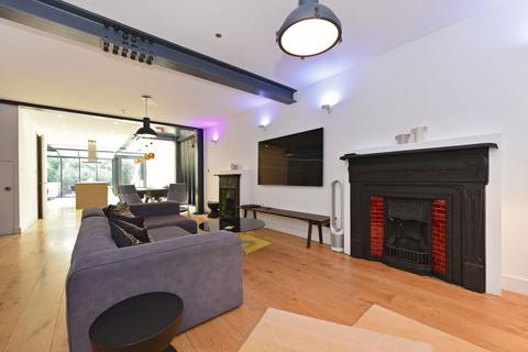 4 bedroom terraced house to rent, Oxford Gardens, W10