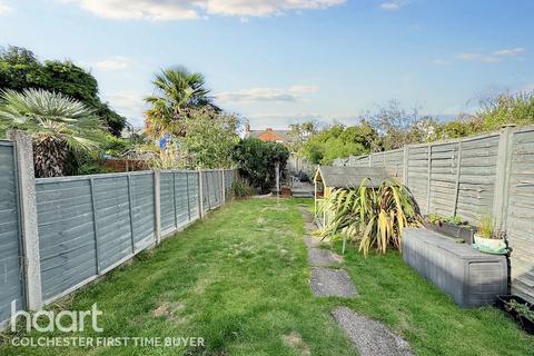 2 bedroom semi-detached house for sale, Gladstone Road, Colchester