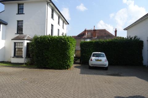 1 bedroom flat for sale, Grove Lodge