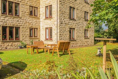 2 bedroom flat for sale, Harlow Manor Park, Harrogate, HG2