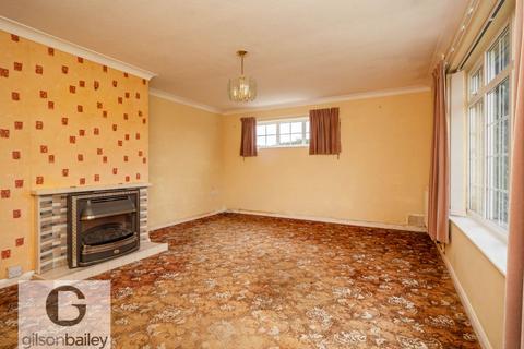 3 bedroom detached bungalow for sale, Salhouse Road, Norwich NR13