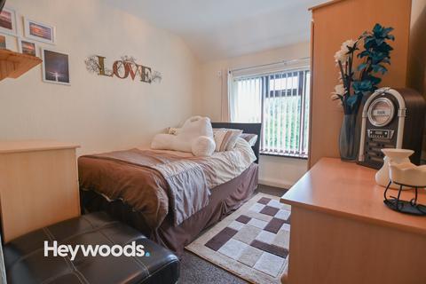 15 Cliffe Place, Stoke-on-trent, ST6 7AX