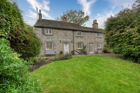 4 bedroom semi-detached house for sale, Baslow Road, Bakewell