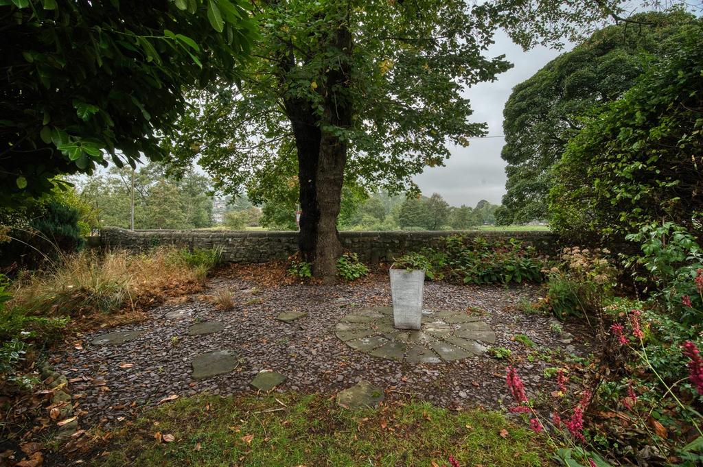 DSC 5497 hdr.jpg