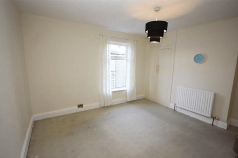 2 bedroom terraced house to rent, Field Road, Sale, Cheshire, M33