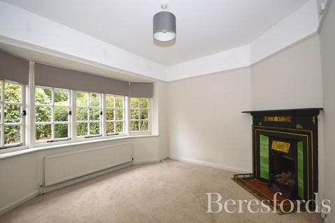 3 Heath Drive, Romford, RM2 5QB