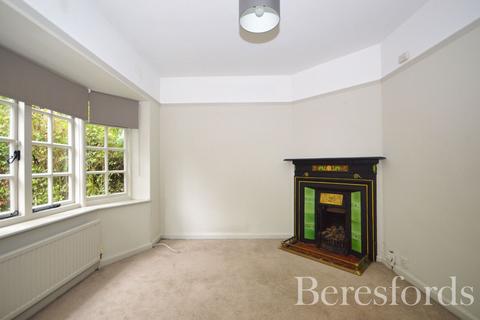 3 Heath Drive, Romford, RM2 5QB