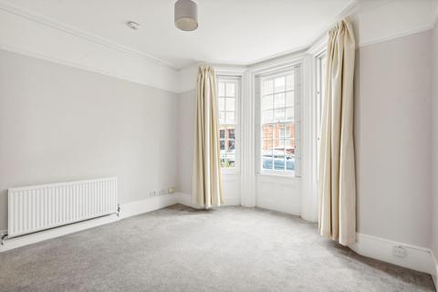 3 bedroom flat for sale, Flood Street, London, SW3