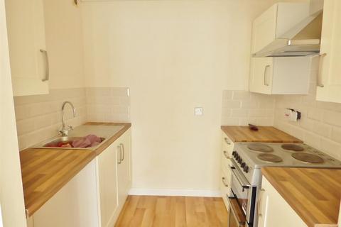 1 bedroom retirement property to rent, Fitzalan Road, West Sussex BN17