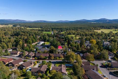 13 Birch Grove, Boat Of Garten, PH24 3BA