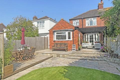 3 bedroom semi-detached house for sale, Oakfield Road, Copthorne, Shrewsbury