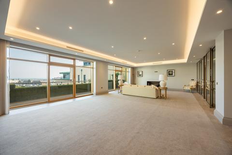 undefined, Royal Terrace  Glategny Esplanade, St. Peter Port, Guernsey
