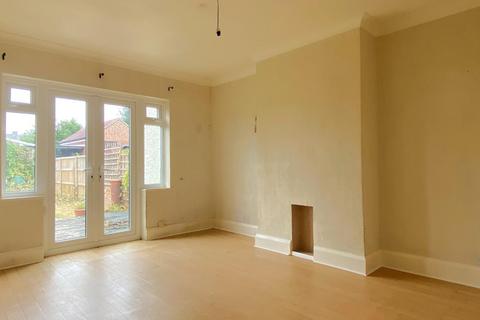 3 bedroom end of terrace house for sale, Central Avenue, Gravesend