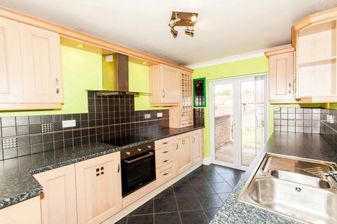 3 bedroom end of terrace house for sale, Welbeck Road, Bolsover, S44