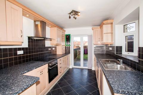 3 bedroom end of terrace house for sale, Welbeck Road, Bolsover, S44