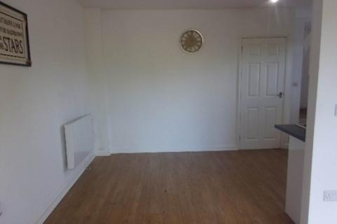 2 bedroom semi-detached house to rent, Fore Street, Camelford