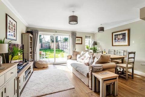 4a Mole Road, Fetcham, Leatherhead, KT22 9RN