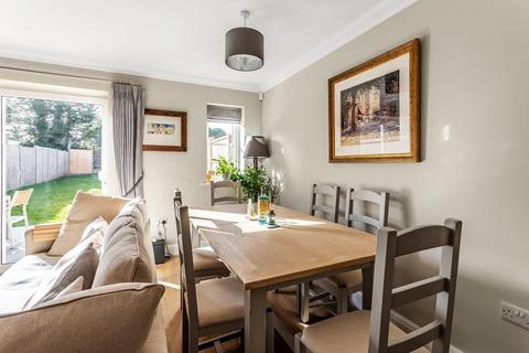 4a Mole Road, Fetcham, Leatherhead, KT22 9RN