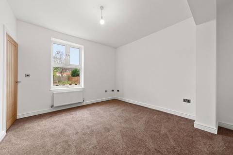 368 Leeds Road, Lofthouse, Wakefield, WF3 3QF