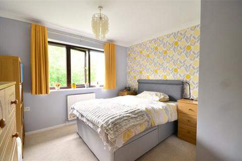 41 Cottenhams, Blindley Heath, Lingfield, RH7 6JW