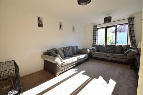 41 Cottenhams, Blindley Heath, Lingfield, RH7 6JW