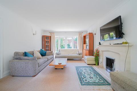 58 Avenue Road, Dorridge, Solihull, B93 8JZ