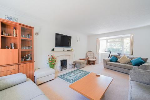 58 Avenue Road, Dorridge, Solihull, B93 8JZ