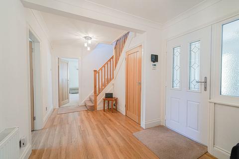 58 Avenue Road, Dorridge, Solihull, B93 8JZ