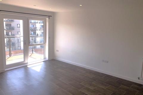 2 bedroom apartment to rent, Centenary Plaza, Southampton SO19