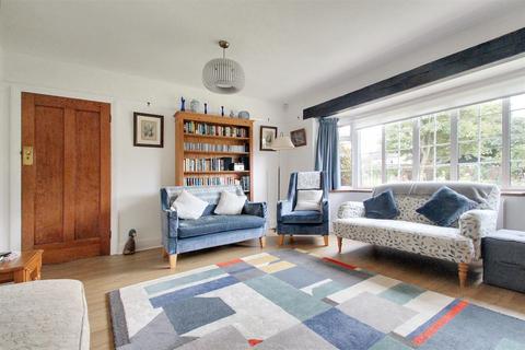 3 bedroom house for sale, Courtlands Way, Worthing