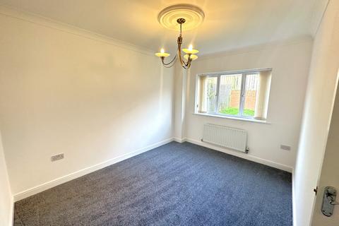 4 bedroom detached house to rent, Field Maple Road, Streetly, Sutton Coldfield, West Midlands, B74