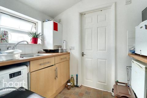 1 bedroom flat for sale, Harvey Road, Leytonstone