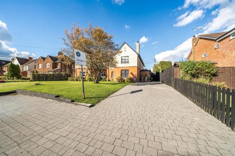 4 bedroom semi-detached house for sale, Green Lane, Devizes