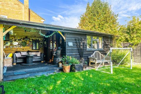 4 bedroom semi-detached house for sale, Green Lane, Devizes