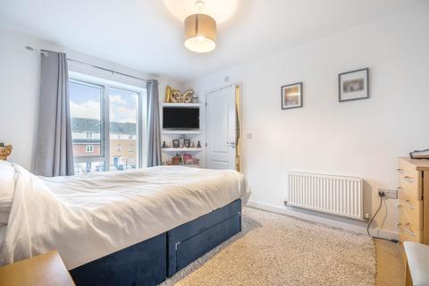 17 Alexander Turner Close, Reading, RG1 3FQ