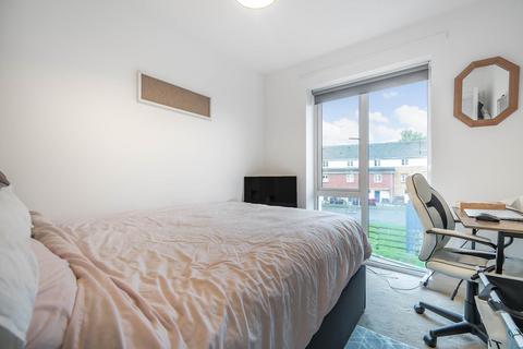 17 Alexander Turner Close, Reading, RG1 3FQ