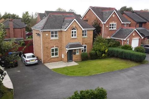 4 bedroom detached house for sale, Hutchinson Way, Manchester M26