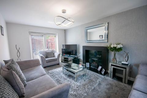 4 bedroom detached house for sale, Hutchinson Way, Manchester M26