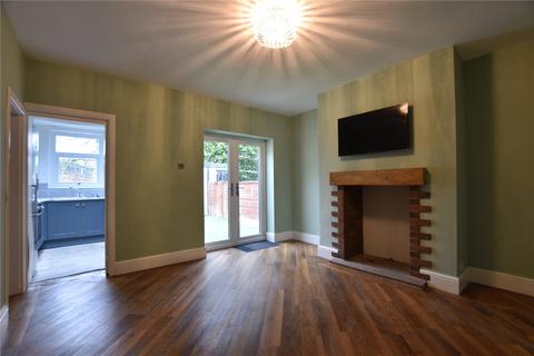 2 bedroom terraced house for sale, Rochdale Road, High Crompton, Shaw, Oldham, OL2