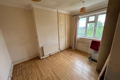 117 Grange Road, London, SE25 6TQ